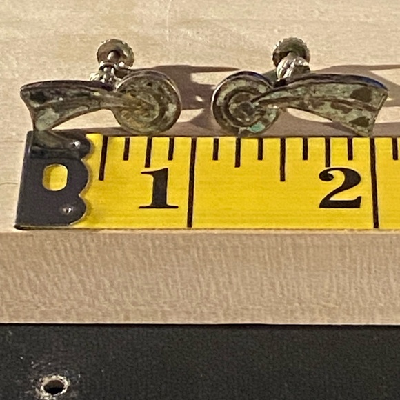 Vintage Mexico Taxco Sterling Screw-Back Earrings. - Picture 5 of 5